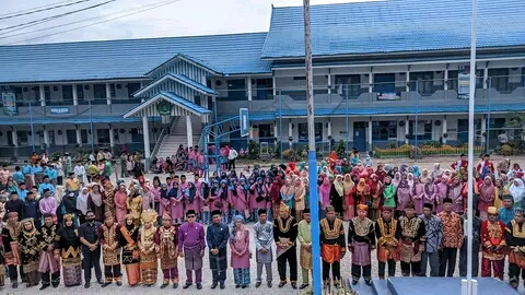 Ketua DPRD H.Fajran Hadiri Peringatan Hari Amal Bakti Kementerian Agama Ke 77