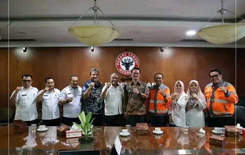 Wawako Antos Lakukan Rapat Koordinasi Bersama Direksi PT. Semen Padang