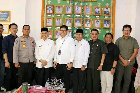 Bahas Backbone, Bupati Kerinci H Adirozal Terima Kunker PT Telkom TBK Indonesia