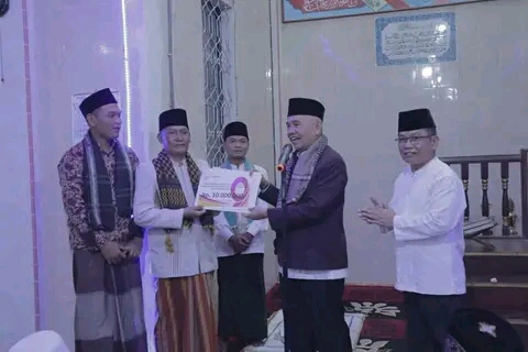 Bupati Kerinci Safari Ramadhan Ke Desa Mukai Pintu