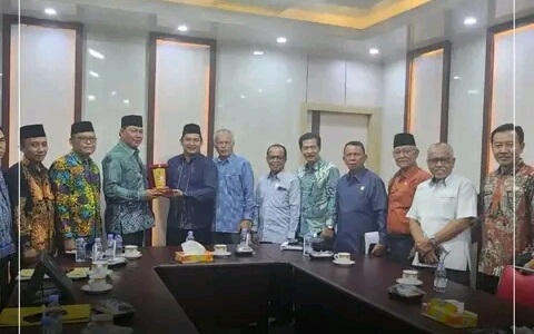 Bapemperda DPRD Kota Sungai Penuh Kunker Ke Tanjung Jabung Barat