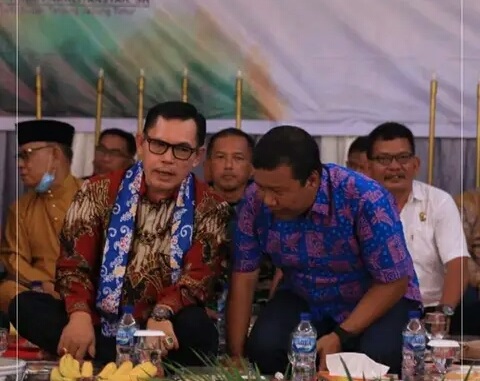 Wako Ahmadi Hadiri Halal Bi Halal HKK Tanjabtim, Pererat Silahturahmi Sesama Keluarga Kerinci