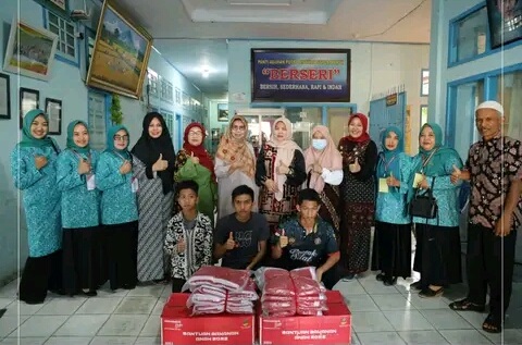 Ketua TP PKK Kota Sungai Penuh Gelar Anjangsana Ke Panti Asuhan