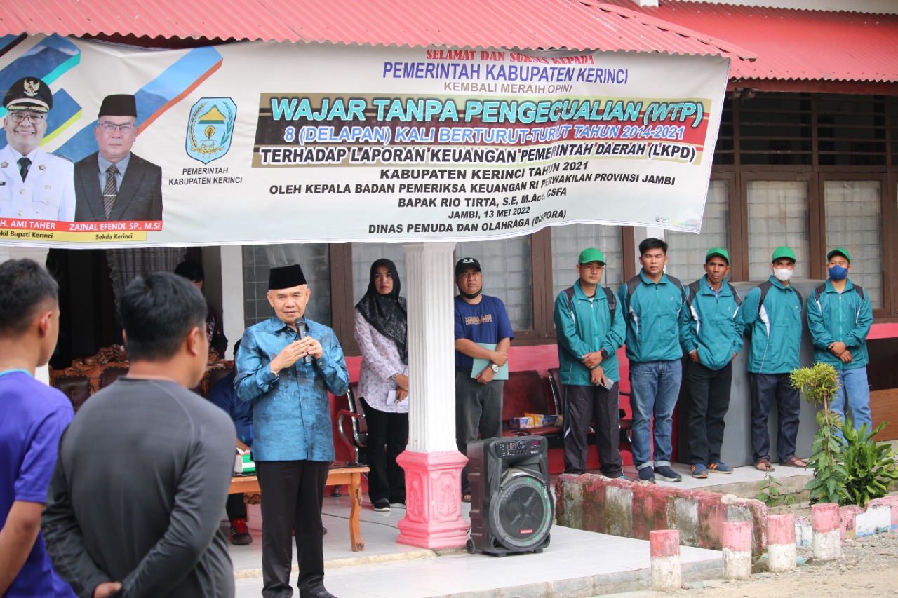 Bupati kerinci lepas Kontingen Atlet POPDA Kabupaten kerinci