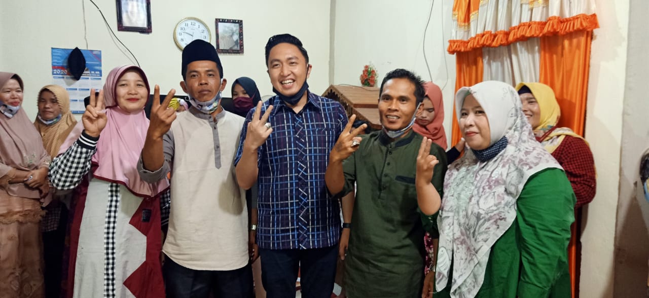 Silaturrahmi dengan Warga Koto Beringin, Fikar-Yos Ditargetkan Menang Mutlak