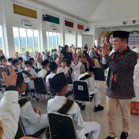 Wisuda Tahfidz Dan Khotmil Qur'an SIT Amanah  Dihadiri Wawako Antos