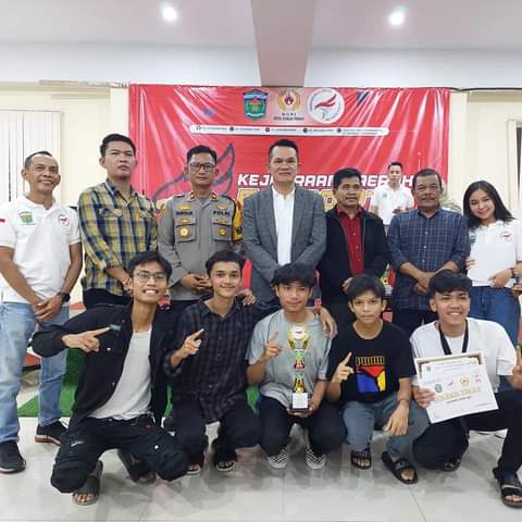 Resmi, Wawako Antos Tutup Kejurda E-Sport Kota Sungai Penuh