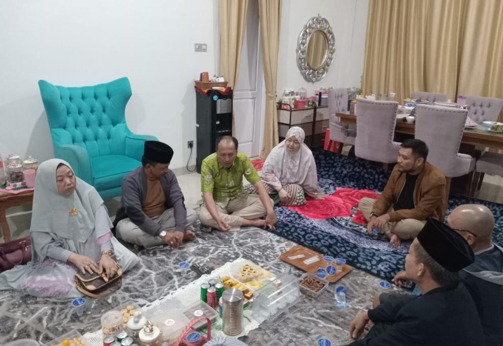 Noviar Zen Silaturahmi Ke Kediaman Ketua DPD PKS Sungai Penuh Fery Satria