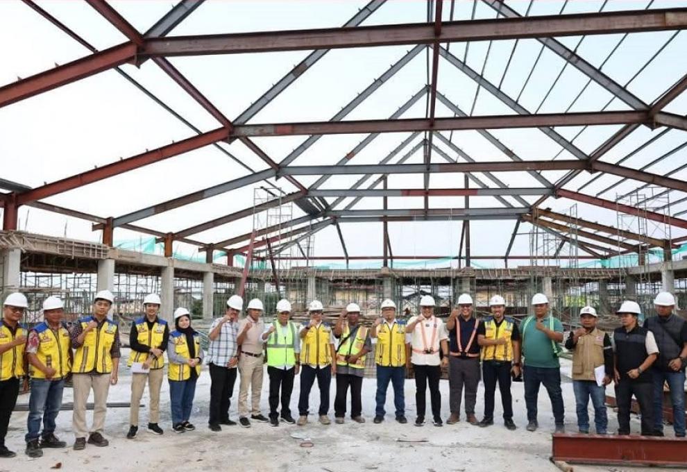 Wako Alfin Instruksikan Penyedia Jasa Susun Jadwal Percepatan Pasar Sungai Penuh