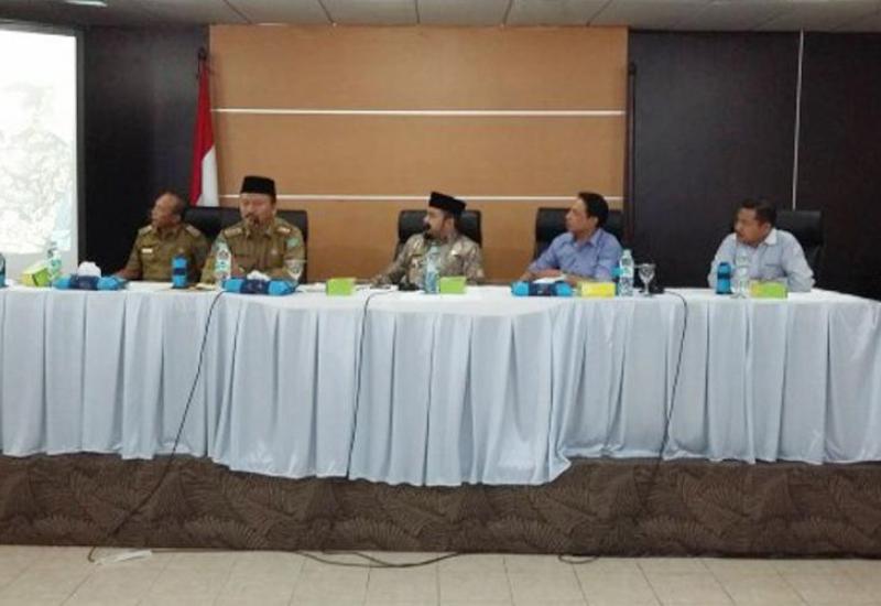Rapat koordinasi festival batik Nusantara di ruang rapat gunung bungkuk, Senin (29/8/2017) Rapat koordinasi festival batik Nusantara di ruang rapat gunung bungkuk, Senin (29/8/2017)