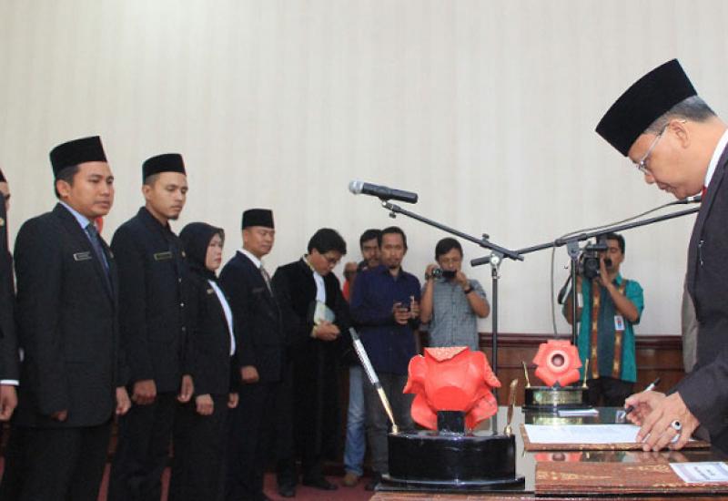 Plt Gubernur Melantik 18 Pejabat Fungsional di Lingkungan Pemerintah Provinsi Bengkulu