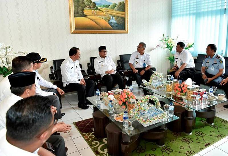 Plt Gubernur Jambi, Dr.Drs.H.Fachrori Umar,M.Hum langsung meninjau Lembaga Pemasyarakatan (Lapas) Kelas II A Jambi.