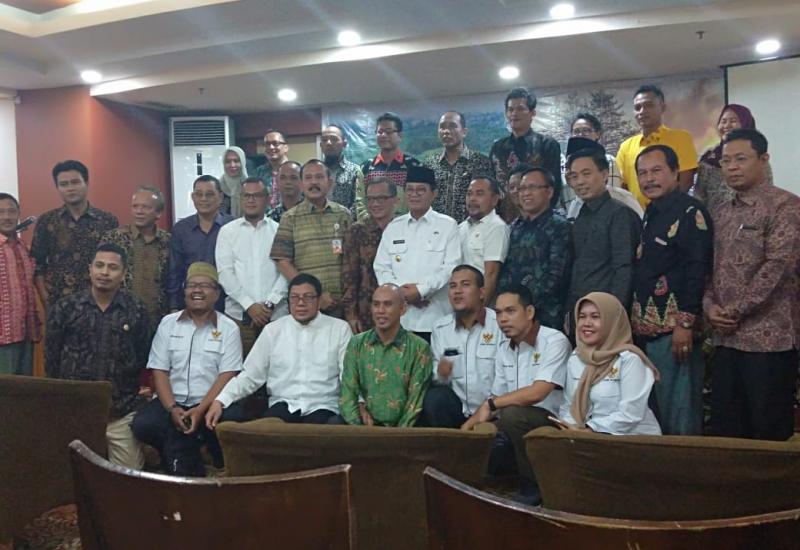 Rapat Koordinasi (Rakor) Regional Komisi Informasi se Sumatera, yang diselenggarakan di Abadi Suite Hotel, Kota Jambi.