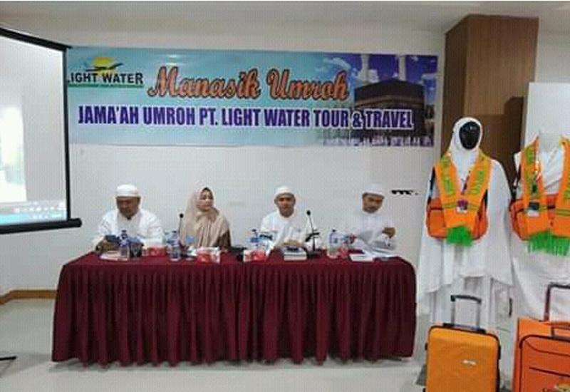PT Lightwater Tour And Travel Berangkatkan 117 Jamaah Umroh Tahap Pertama