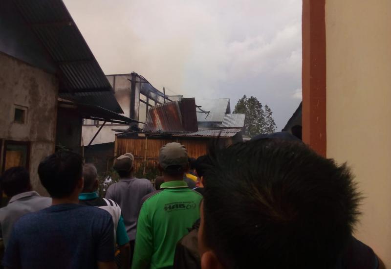 Padamkan Api di Kerinci, Lima Armada Damkar Sungai Penuh Dapat Pujian