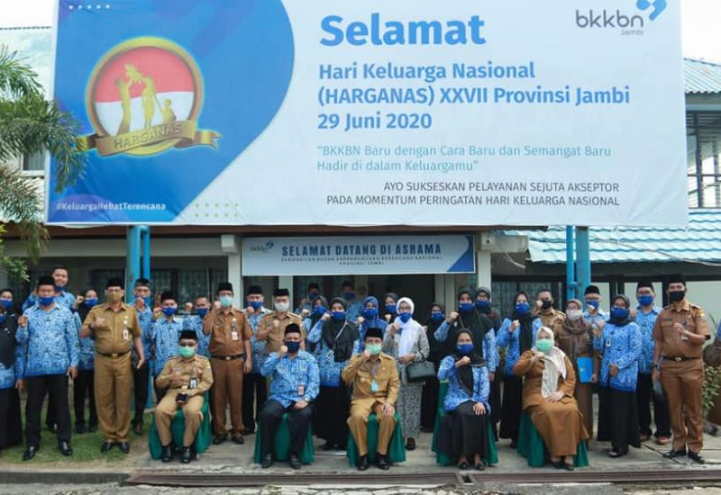 TINGKATKAN KUALITAS KELUARGA PEMPROV JAMBI DUKUNG PROGRAM BKKBN 