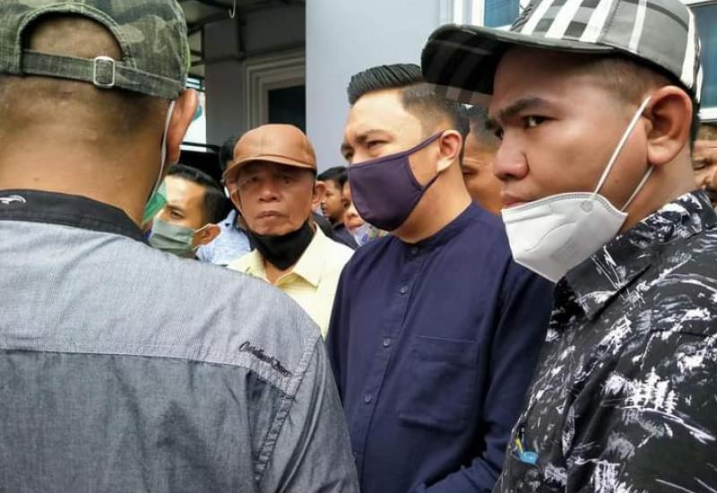 Untuk Warga Koto Baru, RPT Rintisan AJB-Zulhelmi Dipastikan Berlanjut Era Fikar-Yos