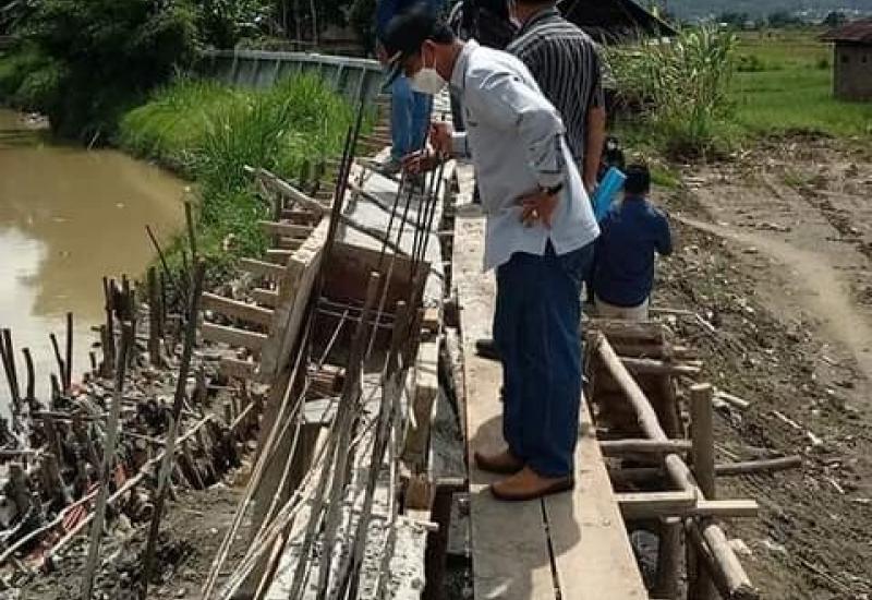 Diduga Tidak Berkualitas, Komisi III DPRD Sungai Penuh Tinjau Sejumlah Proyek