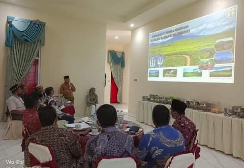 Mengenai Kerjasama, Bupati Kerinci H Adirozal Menerima Kunjungan UNAND