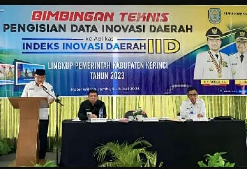 Buka Bimtek, Pemkab Kerinci Terima Penghargaan IGA Dari Mendagri RI