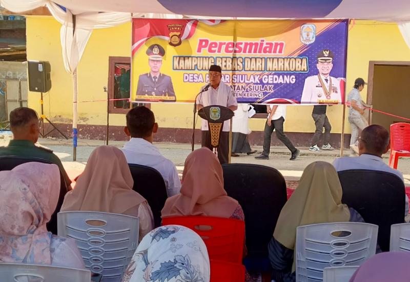 Sekda Kerinci Zainal Efendi Resmikan Kampung Bebas Narkoba 