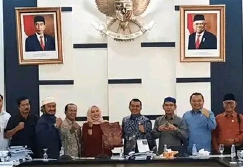 Ketua DPRD Kota Sungai Penuh Lendra Pimpin Bamus Study Banding Ke DPRD Provinsi Jambi