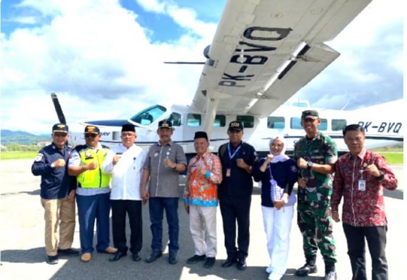 Pj. Bupati Kerinci Asraf Sambut Penerbangan Perdana Susi Air