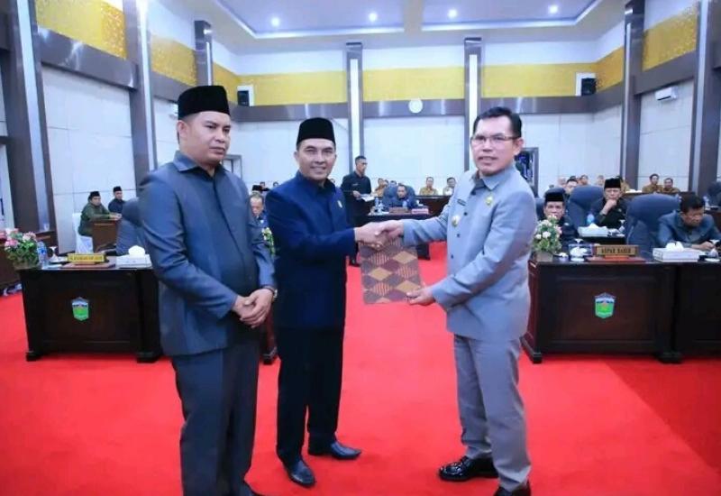 DPRD Sungai Penuh Gelar Paripurna Pendapat Akhir Fraksi Dewan