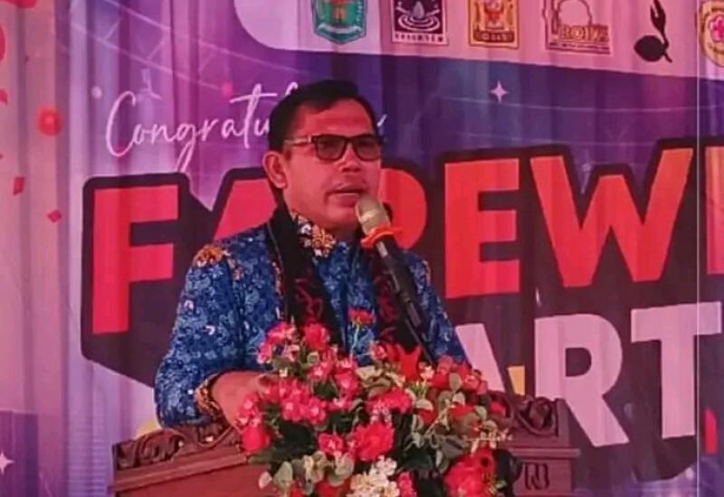  Wako Ahmadi Hadiri Pelepasan Siswa Kelas IX dan Wisuda Tahfiz SMP Negeri 8 Kota Sungai Penuh