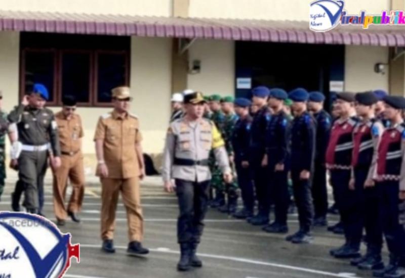Wabup H. Murison hadiri Apel Gelar Pasukan OPS di Halaman Mapolres Kerinci Wabup H. Murison hadiri Apel Gelar Pasukan OPS di Halaman Mapolres Kerinci
