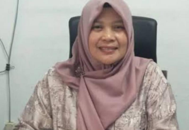 Kepala BKPSDM Kota Sungai Penuh Nina Pastian