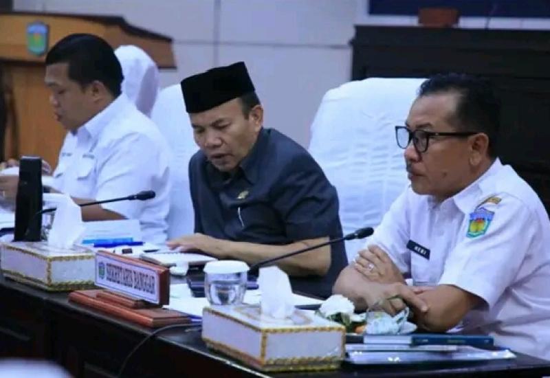 Banggar DPRD Sungai Penuh Bahas Ranperda APBD Perubahan Tahun Anggaran 2025