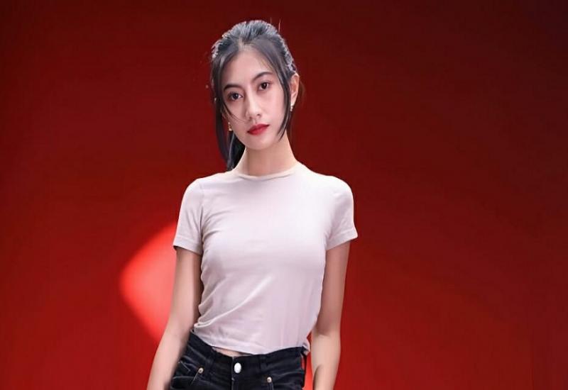 Zeya Prillian Adriaensen Siap Cetak Jejak Emas Di Industri Film Tanah Air