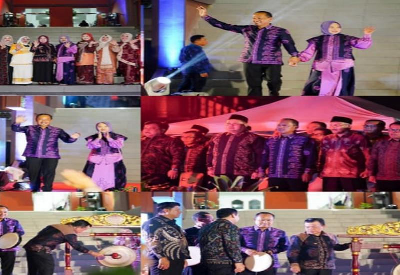 Wabup Kerinci Murison Hadiri Pembukaan Pekan Budaya dan Pariwisata Sungai Penuh, Ikut Fashion Show Bersama Gubernur