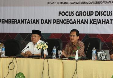 Acara FGD Pemberantasan dan Pencegahan Kejahatan Seksual Terhadap Anak, Senin (18/09/2017)