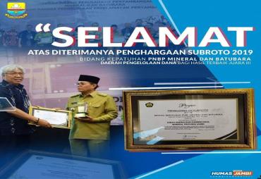 Award ini diberikan oleh Direktur Jenderal Mineral dan Batubara Kementerian ESDM RI, Bambang Gatot Ariyono 