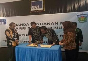 Pemkot  Sungai Penuh - RRI Tandatangani MoU Hibah 