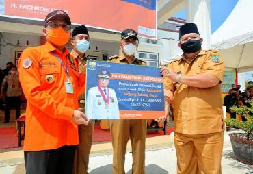 Fachrori Salurkan JPS Covid-19 untuk 3.523 KK Warga Tanjabbar