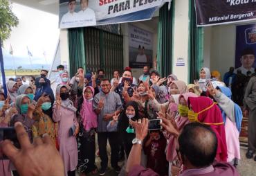 PelanLantikan Tim Pemenangan Fikar - Yos Berlangsung Gembira Dan Penuh Semangat