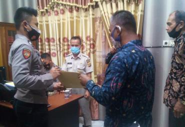 Mantan Kades Baru Kubang Dilaporkan ke Polisi
