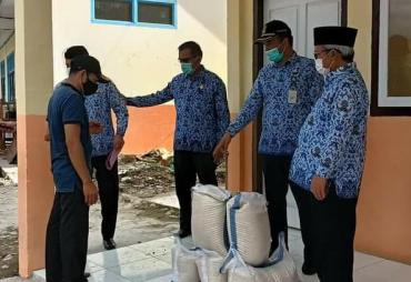 bantuan sembako