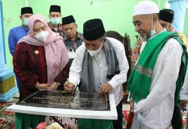 Resmikan Masjid, Ini Pesan Wakil Gubernur Jambi H.Abdullah Sani