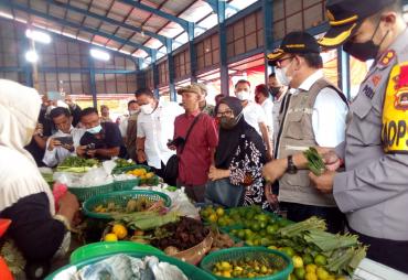 Wako Ahmadi Lakukan Sidak ke Pasar Tanjung Bajure
