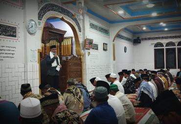 Pemkab Kerinci  Safari Ramadan Di Masjid Desa Baru Pulau Tengah