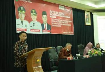 Pemerintah Kota (Pemkot) Sungai Penuh diwakili Sekretaris Daerah (Sekda), Alpian membuka secara resmi sosialisasi dan pelatihan tentang Siswas P3DN dan Rencana Umum Pengadaan (RUP) tahun anggaran 2022 bertempat di Hotel Wiltop Jambi, Minggu (24/7)