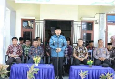 Sebanyak 20.850 Karung Beras Di Bagikan Oleh Bupati Kerinci Ke Masyarakat