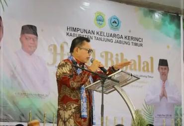 Wako Ahmadi Hadiri Halal Bi Halal HKK Tanjabtim, Pererat Silahturahmi Sesama Keluarga Kerinci