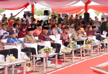 Wabup Kerinci Hadiri Penutupan PENAS XVI Tahun 2023 DI Kota Padang