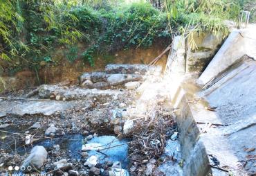 Proyek Irigasi Dan Penahan Tebing Desa Ulu Air  Kumun Hilir Menjadi Proyek Siluman 
