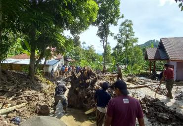 Desa Talang Lindung Terkena Longsor Tanah, Belum Tersentuh Bantuan Dari Pemkot